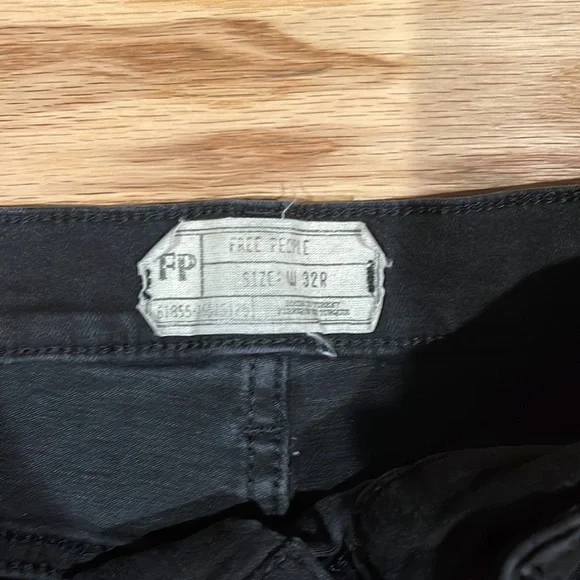 Free people destroyed black denim size 31 - Picture 2 of 2
